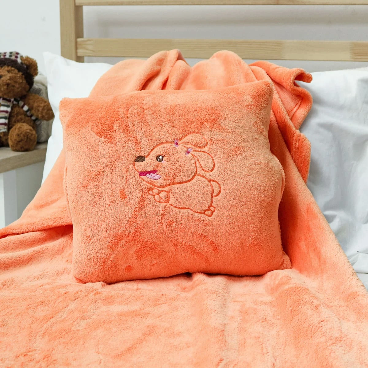 Bright Embroidery Flannel Hand Warmer Pillow Blanket (Orange)